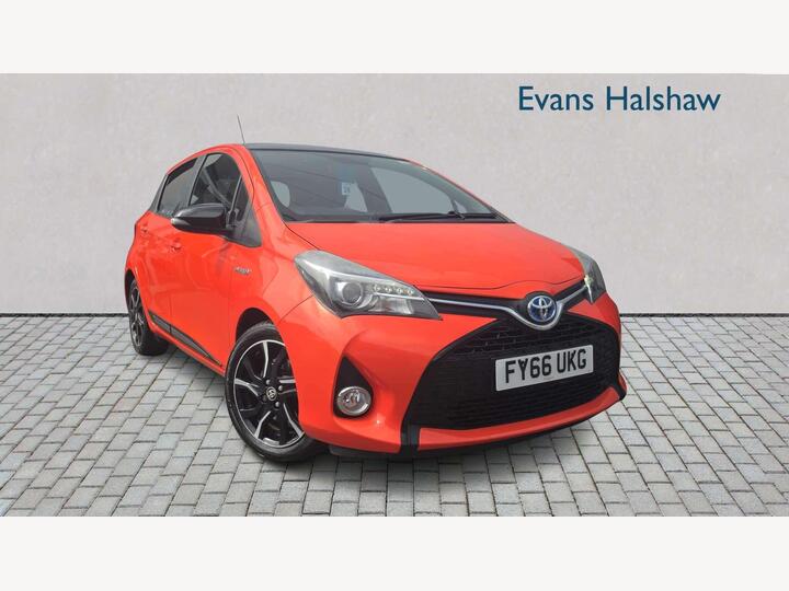 Toyota Yaris 1.5 VVT-h Orange Edition E-CVT Euro 6 5dr
