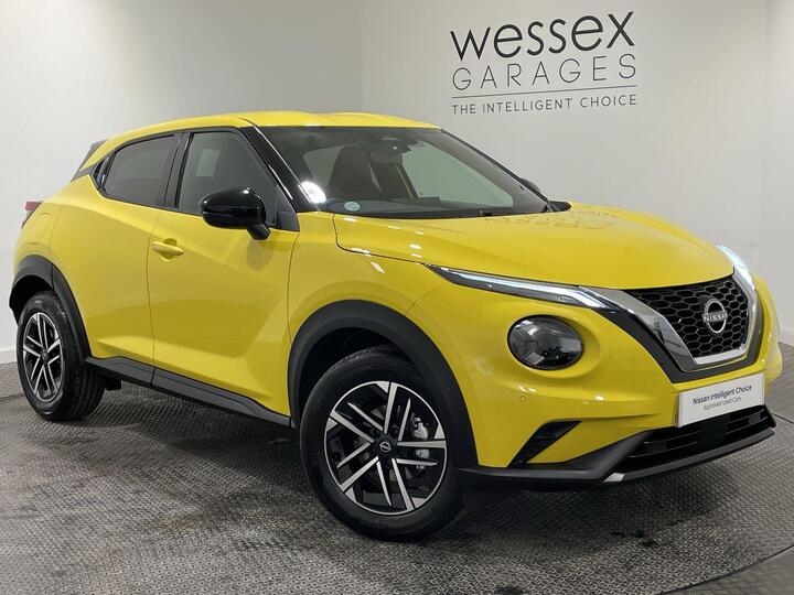 Nissan Juke 1.0 DIG-T N-Connecta Euro 6 (s/s) 5dr