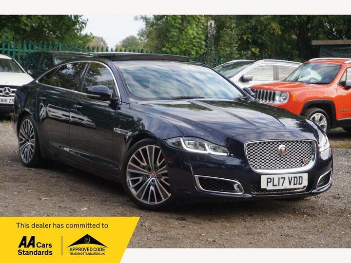 Jaguar XJ 3.0d V6 Autobiography Auto Euro 6 (s/s) 4dr (LWB)