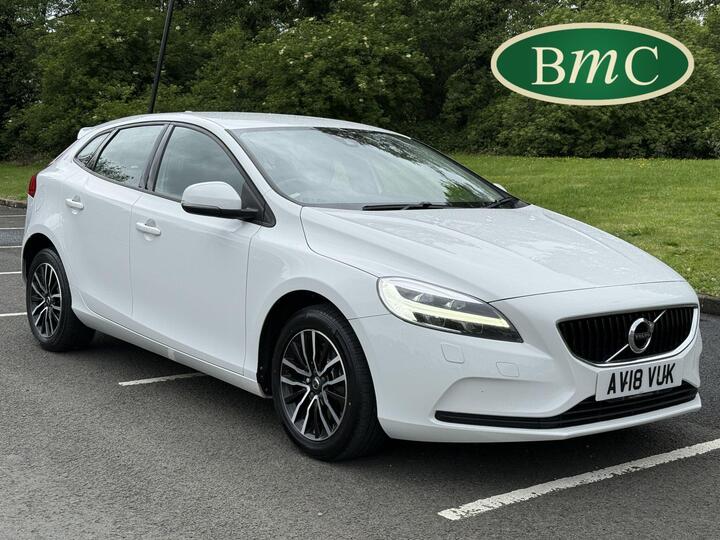 Volvo V40 2.0 D3 Momentum Nav Plus Euro 6 (s/s) 5dr