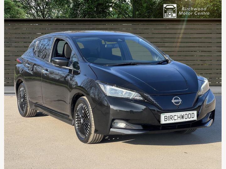 Nissan LEAF 39kWh N-Connecta Auto 5dr