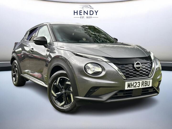 Nissan JUKE 1.6 N-Connecta Auto Euro 6 5dr