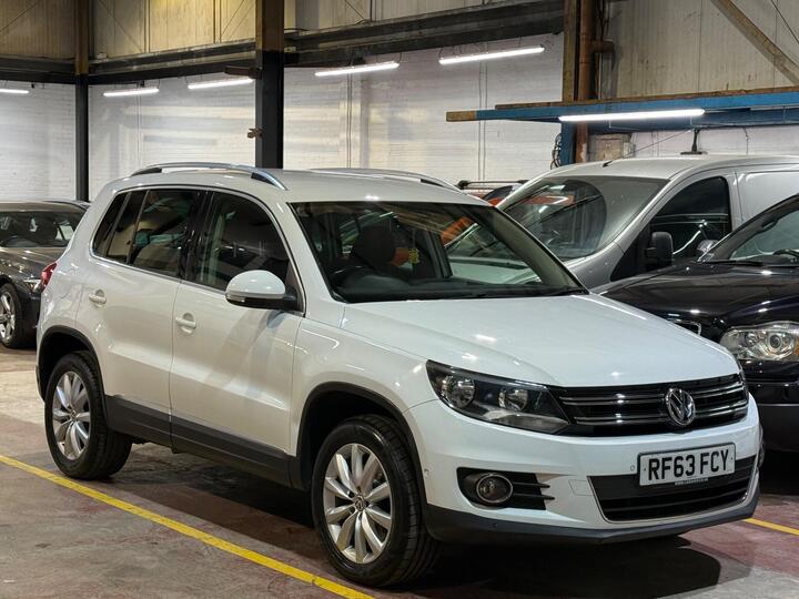 Volkswagen Tiguan 2.0 TDI BlueMotion Tech Match DSG 4WD Euro 5 (s/s) 5dr