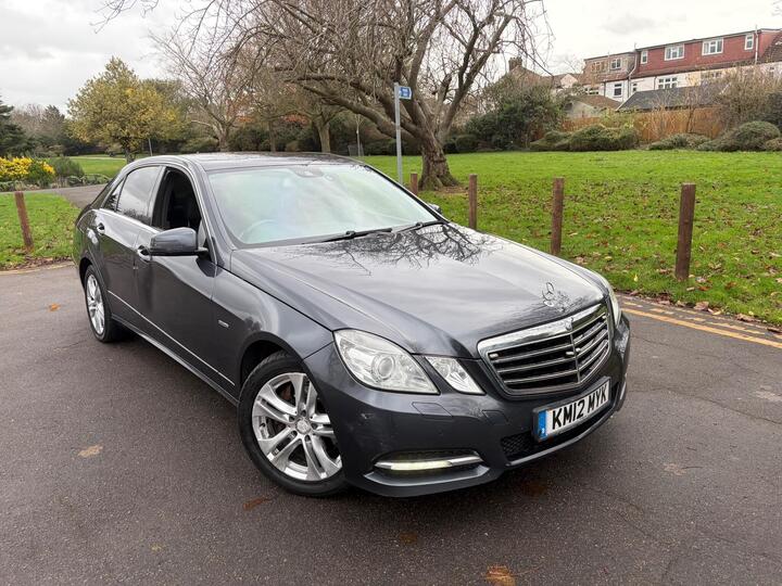 Mercedes-Benz E Class 3.0 E350 CDI V6 BlueEfficiency Avantgarde G-Tronic+ Euro 5 (s/s) 4dr Mercedes-Benz E Class 3.0 E350 CDI V6 BlueEfficiency Avantgarde G-Tronic+ Euro 5 (s/s) 4dr
