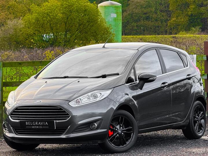Ford Fiesta 1.25 Zetec Euro 6 5dr Ford Fiesta 1.25 Zetec Euro 6 5dr