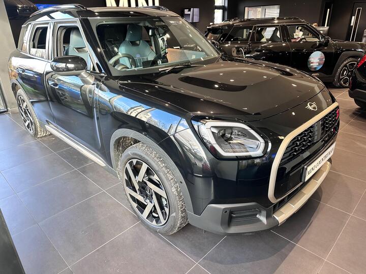 MINI Countryman 2.0S MHEV Exclusive Auto ALL4 Euro 6 (s/s) 5dr