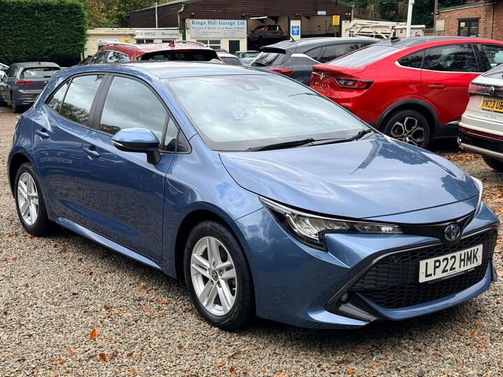 Toyota Corolla 1.8 VVT-h Icon Tech CVT Euro 6 (s/s) 5dr