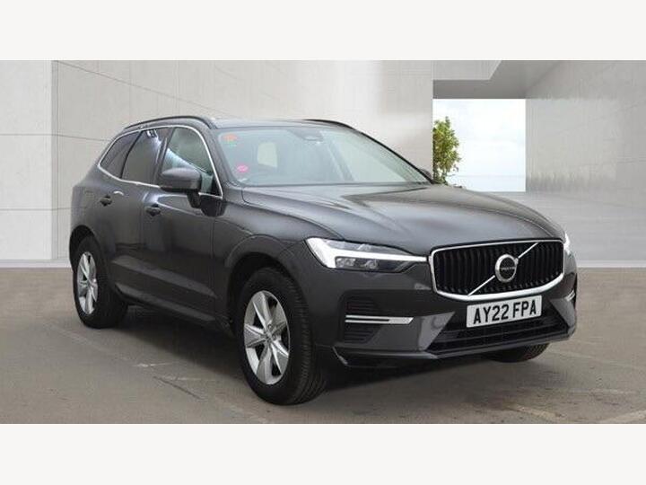 Volvo XC60 2.0 B4 MHEV Momentum Auto AWD Euro 6 (s/s) 5dr