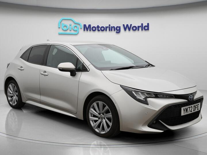 Toyota Corolla 1.8 VVT-h Design CVT Euro 6 (s/s) 5dr