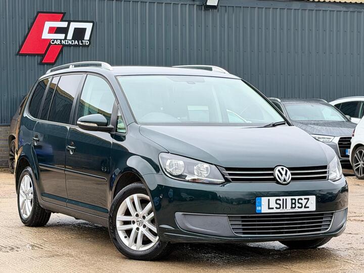 Volkswagen Touran 1.6 TDI SE Euro 5 5dr Volkswagen Touran 1.6 TDI SE Euro 5 5dr