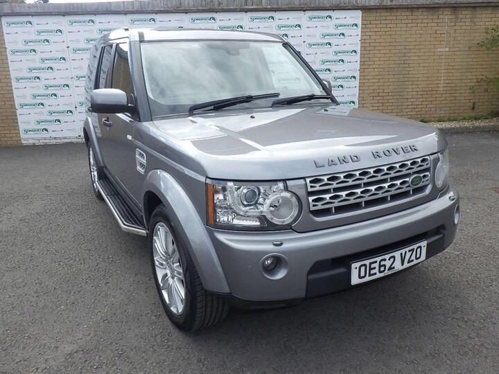 Land Rover DISCOVERY 3.0 SD V6 HSE Auto 4WD Euro 5 5dr Land Rover DISCOVERY 3.0 SD V6 HSE Auto 4WD Euro 5 5dr