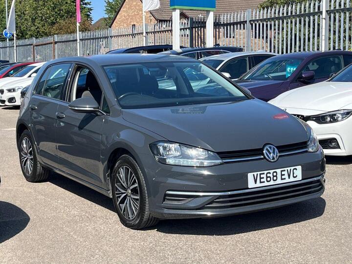 Volkswagen GOLF 1.6 TDI SE Nav Euro 6 (s/s) 5dr