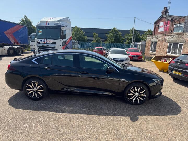 Vauxhall Insignia 2.0 Turbo D BlueInjection Tech Line Nav Grand Sport Euro 6 (s/s) 5dr