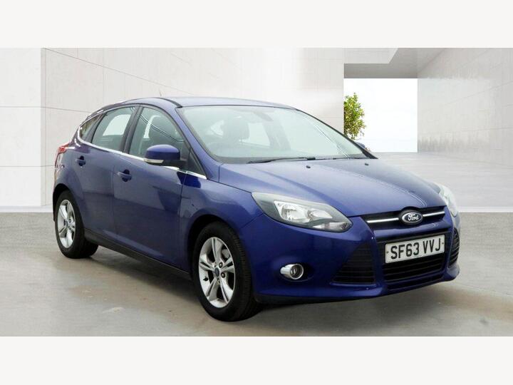 Ford Focus 1.6 Zetec Powershift Euro 5 5dr