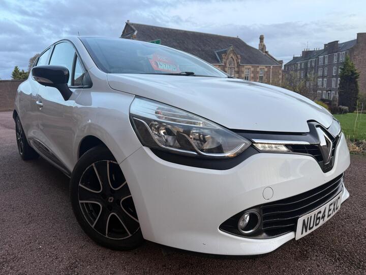 Renault Clio 1.5 DCi Dynamique MediaNav Euro 5 (s/s) 5dr Renault Clio 1.5 DCi Dynamique MediaNav Euro 5 (s/s) 5dr