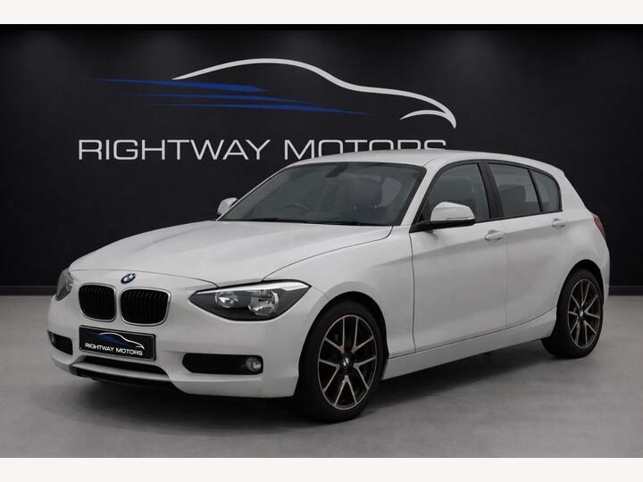 BMW 1 Series 2.0 120d SE XDrive Euro 5 (s/s) 5dr