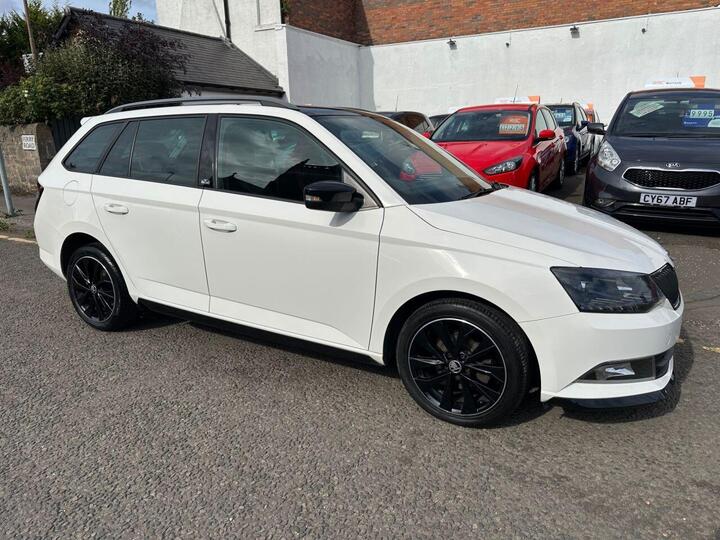 Skoda FABIA 1.0 TSI Monte Carlo Euro 6 (s/s) 5dr Skoda FABIA 1.0 TSI Monte Carlo Euro 6 (s/s) 5dr