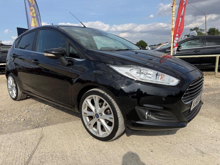 Ford Fiesta 1.0T EcoBoost Titanium X Euro 6 (s/s) 5dr