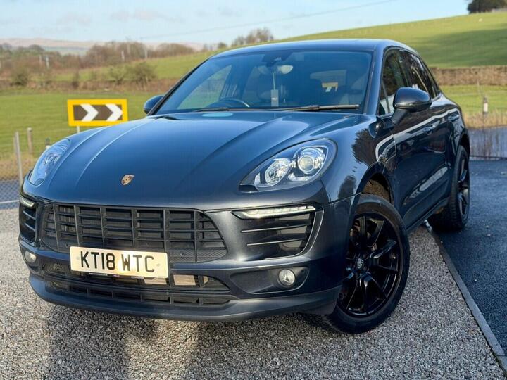 Porsche MACAN 2.0T PDK 4WD Euro 6 (s/s) 5dr