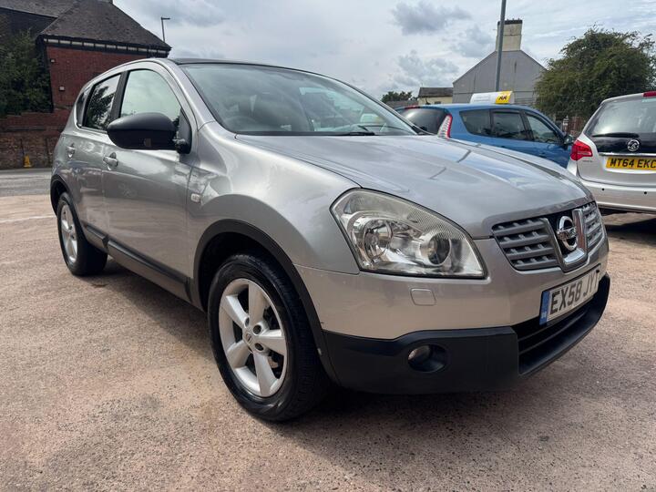 Nissan Qashqai 2.0 Tekna CVT 2WD 5dr