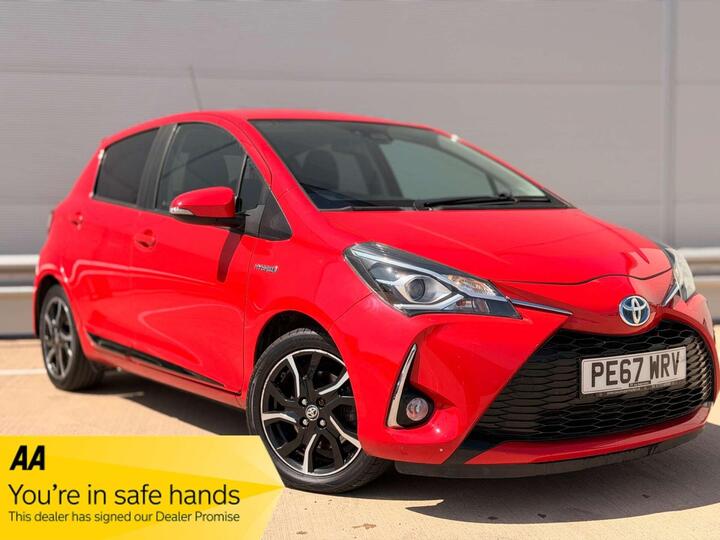 Toyota YARIS 1.5 VVT-h Design E-CVT Euro 6 (s/s) 5dr