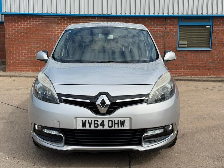 Renault Scenic 1.5 DCi ENERGY Dynamique TomTom Euro 5 (s/s) 5dr