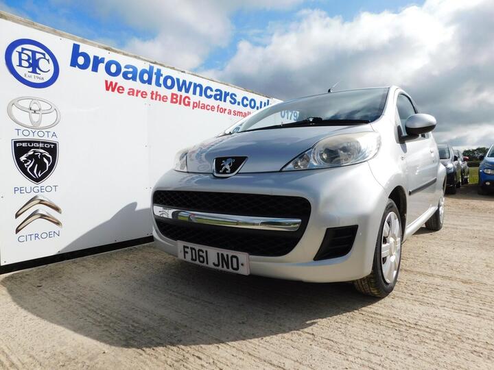 Peugeot 107 1.0 12V Urban Euro 5 3dr