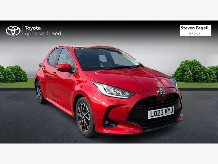 Toyota Yaris 1.5 VVT-h Design E-CVT Euro 6 (s/s) 5dr