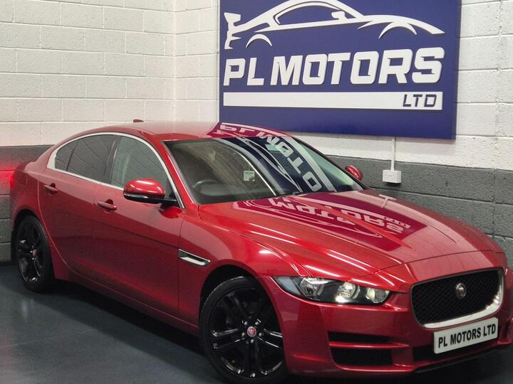 Jaguar XE 2.0 D180 SE Auto Euro 6 (s/s) 4dr