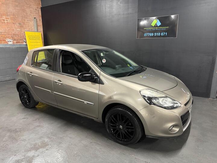 Renault Clio 1.2 Dynamique TomTom Euro 5 5dr