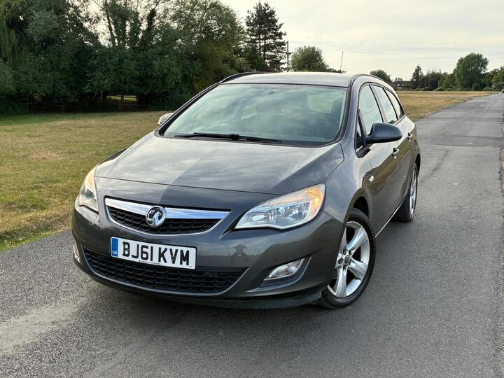 Vauxhall Astra 1.6 16V Exclusiv Sports Tourer Auto Euro 5 5dr