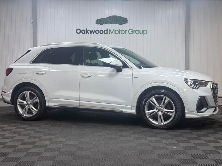 Audi Q3 2.0 TDI 35 S Line S Tronic Euro 6 (s/s) 5dr