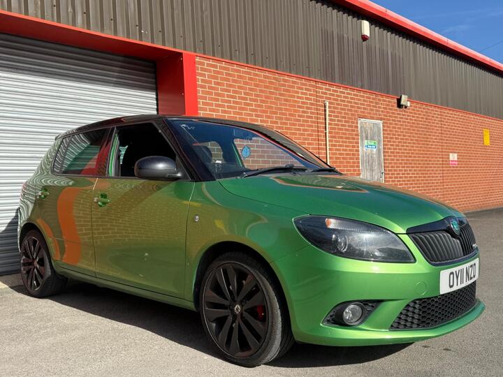 Skoda Fabia 1.4 TSI VRS DSG Euro 5 5dr Skoda Fabia 1.4 TSI VRS DSG Euro 5 5dr