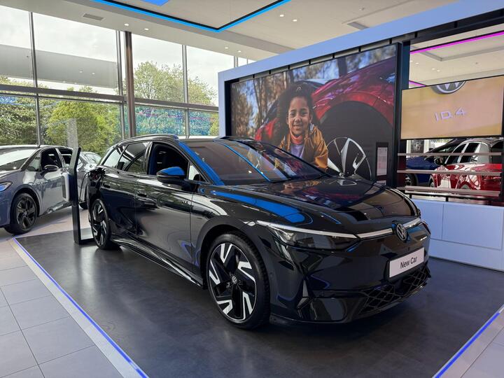 Volkswagen ID.7 GTX 86kWh Plus Tourer Auto 4Motion 5dr