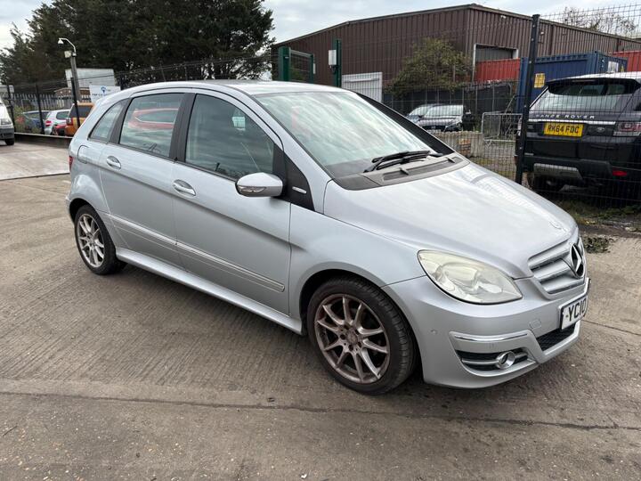 Mercedes-Benz B Class 1.5 B160 BlueEfficiency Sport 5dr