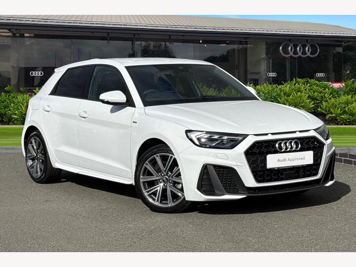 Audi A1 Sportback 1.5 TFSI 35 S Line Sportback S Tronic Euro 6 (s/s) 5dr