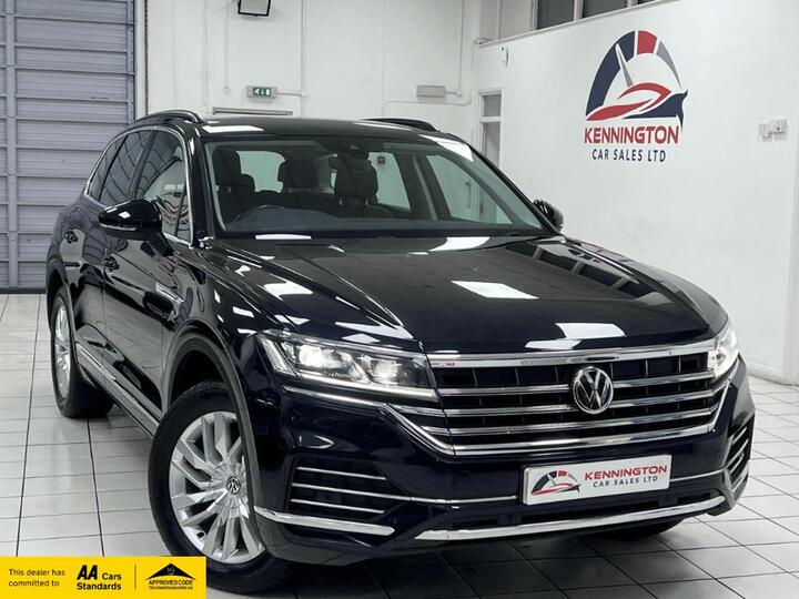 Volkswagen Touareg 3.0 TDI V6 SEL Tiptronic 4Motion Euro 6 (s/s) 5dr