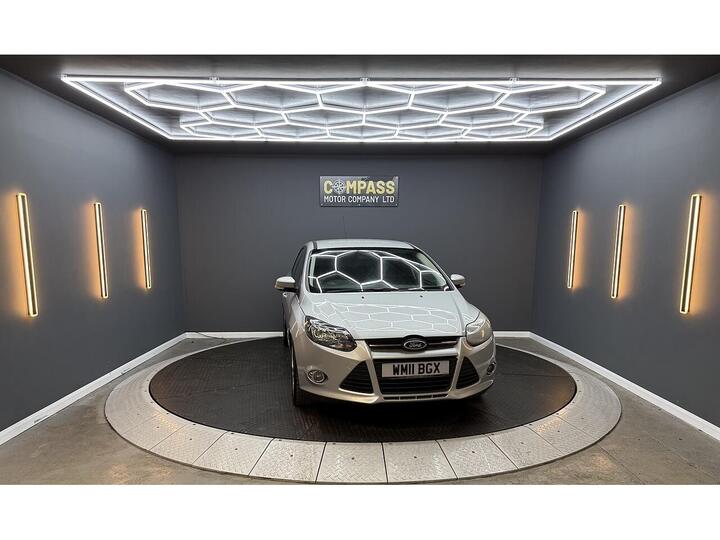 Ford Focus 1.6 Zetec Euro 5 5dr