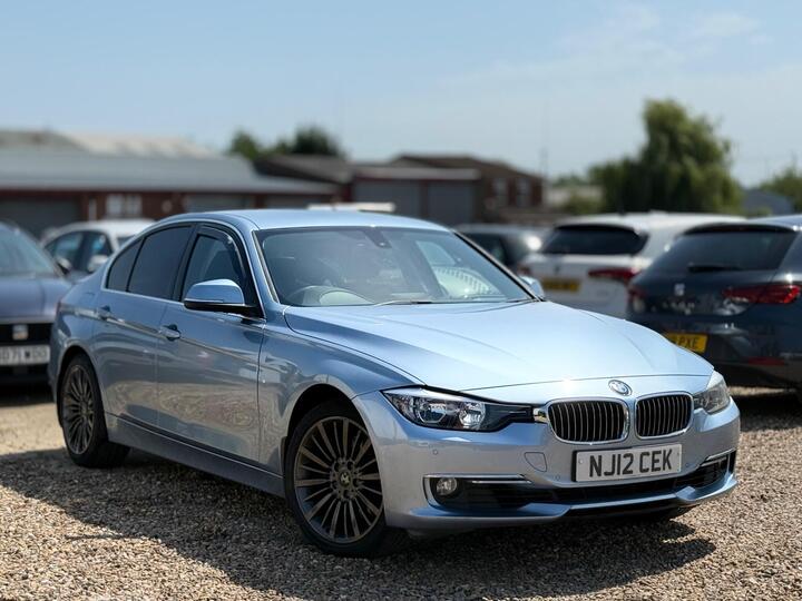 BMW 3 Series 2.0 328i Luxury Auto Euro 5 (s/s) 4dr
