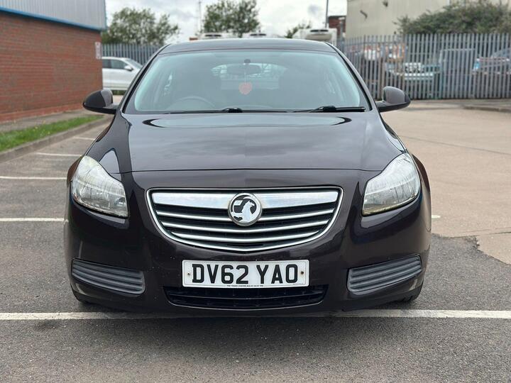 Vauxhall Insignia 2.0 CDTi EcoFLEX Exclusiv Euro 5 (s/s) 5dr