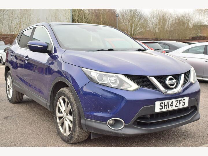 Nissan Qashqai 1.5 DCi Acenta Premium 2WD Euro 5 (s/s) 5dr Nissan Qashqai 1.5 DCi Acenta Premium 2WD Euro 5 (s/s) 5dr