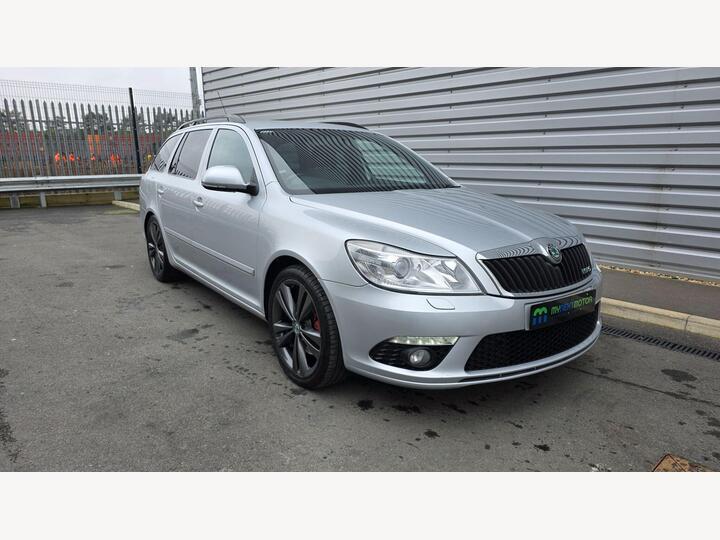 Skoda Octavia 2.0 TFSI VRS DSG Euro 5 5dr