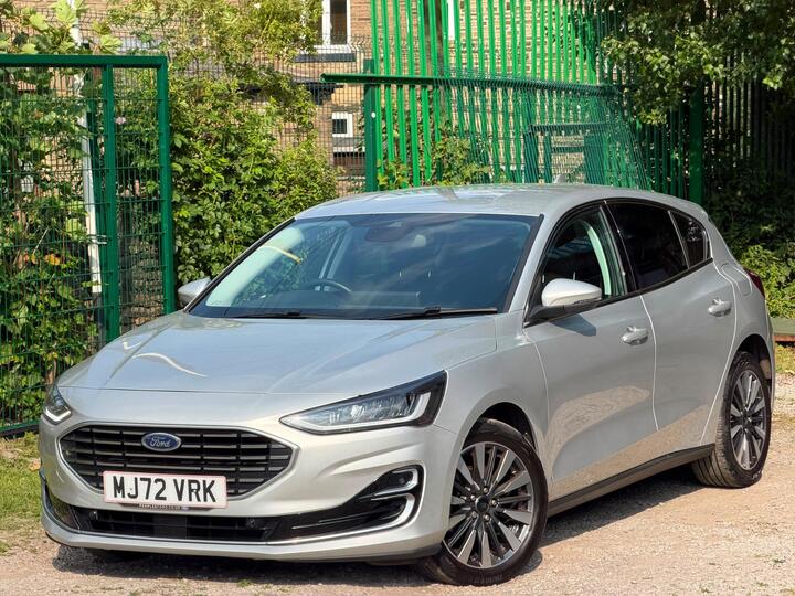 Ford Focus 1.0T EcoBoost MHEV Titanium Vignale Euro 6 (s/s) 5dr