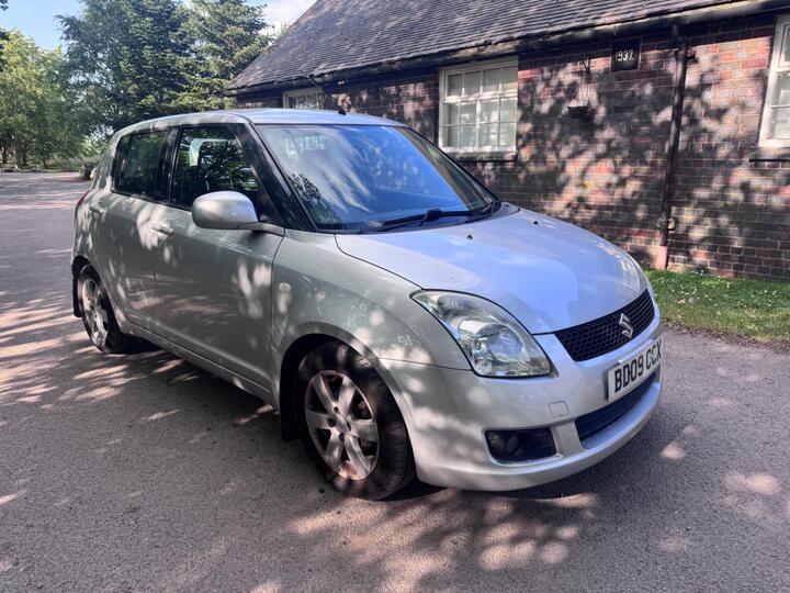 Suzuki Swift 1.3 TD 5dr