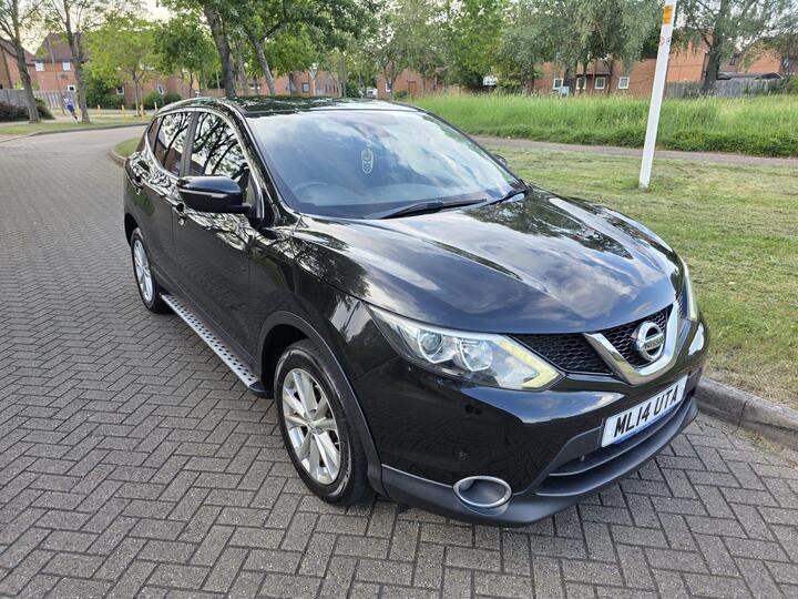 Nissan Qashqai 1.2 DIG-T Acenta Premium 2WD Euro 5 (s/s) 5dr Nissan Qashqai 1.2 DIG-T Acenta Premium 2WD Euro 5 (s/s) 5dr