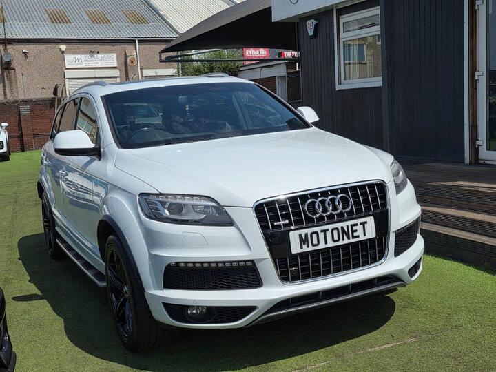 Audi Q7 3.0 TDI V6 S Line Plus Tiptronic Quattro Euro 5 (s/s) 5dr
