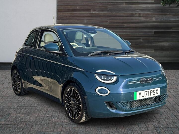 Fiat 500e 42kWh La Prima Auto 3dr