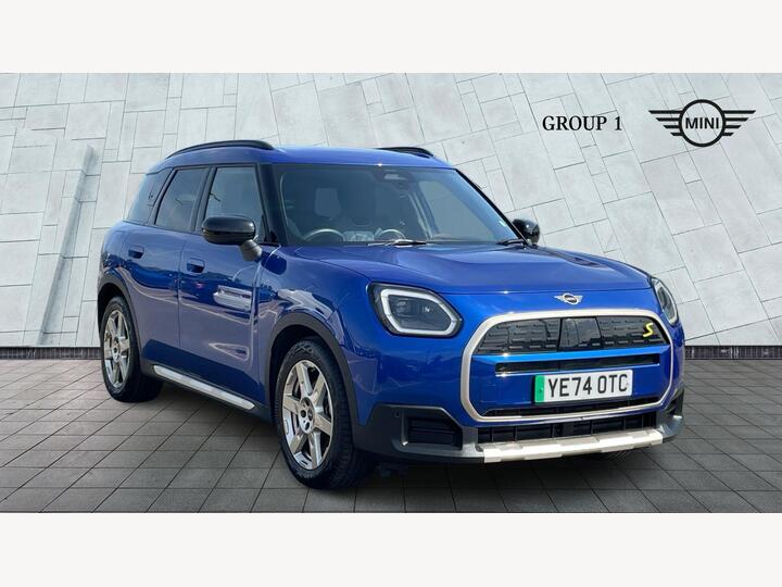 MINI Countryman SE 66.5kWh Exclusive Auto ALL4 5dr