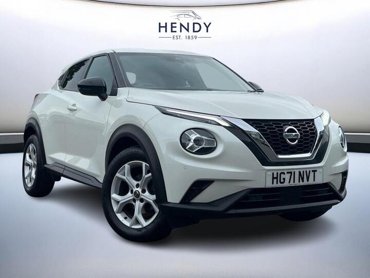 Nissan JUKE 1.0 DIG-T N-Connecta Euro 6 (s/s) 5dr