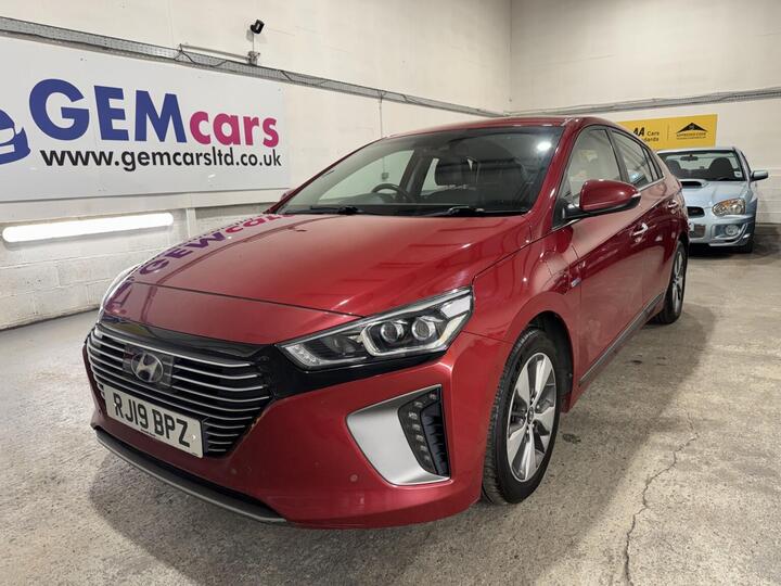 Hyundai IONIQ 1.6 H-GDi 8.9kWh Premium SE DCT Euro 6 (s/s) 5dr Hyundai IONIQ 1.6 H-GDi 8.9kWh Premium SE DCT Euro 6 (s/s) 5dr